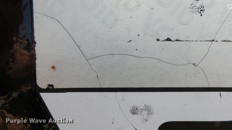 image for item ET9332 2002 PJ equipment trailer