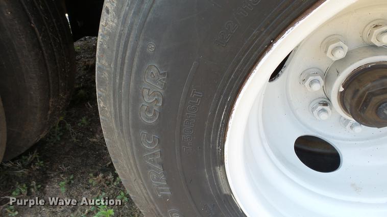 image for item ET9332 2002 PJ equipment trailer