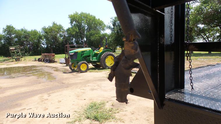 image for item ET9332 2002 PJ equipment trailer