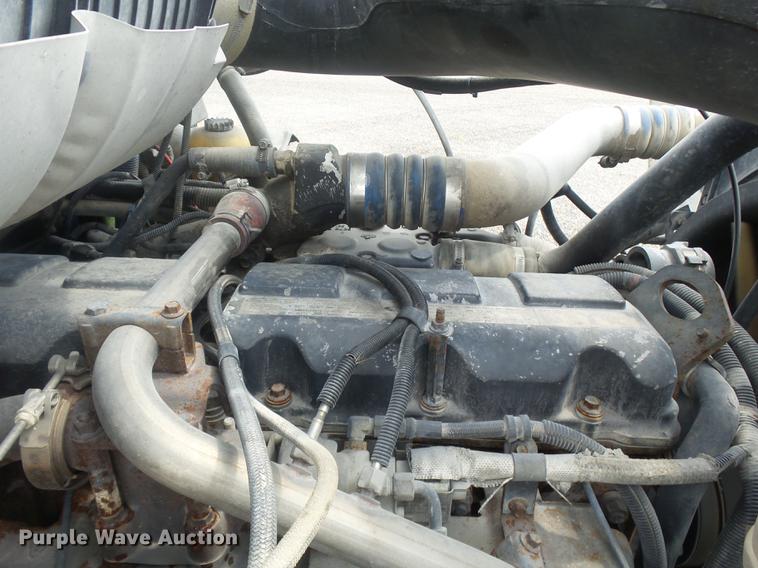 image for item DB7101 2007 Mack Vision CXN613 semi truck