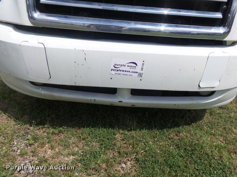 image for item DB7102 2007 Mack Vision CXN613 semi truck