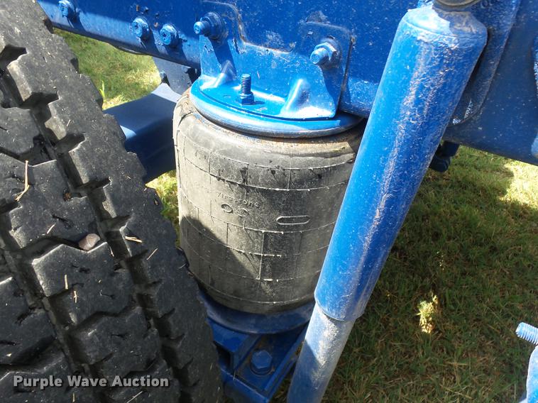 image for item DB7102 2007 Mack Vision CXN613 semi truck