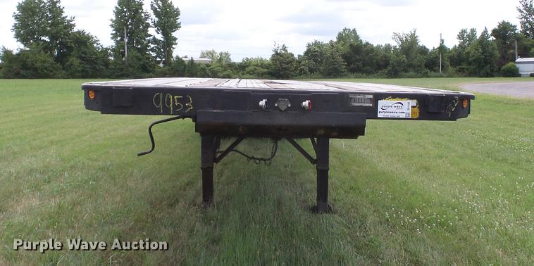 image for item DB7103 1996 Utility FS2CHAE flatbed trailer