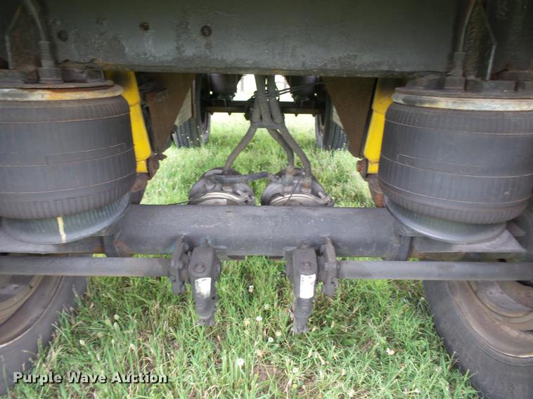 image for item DB7103 1996 Utility FS2CHAE flatbed trailer