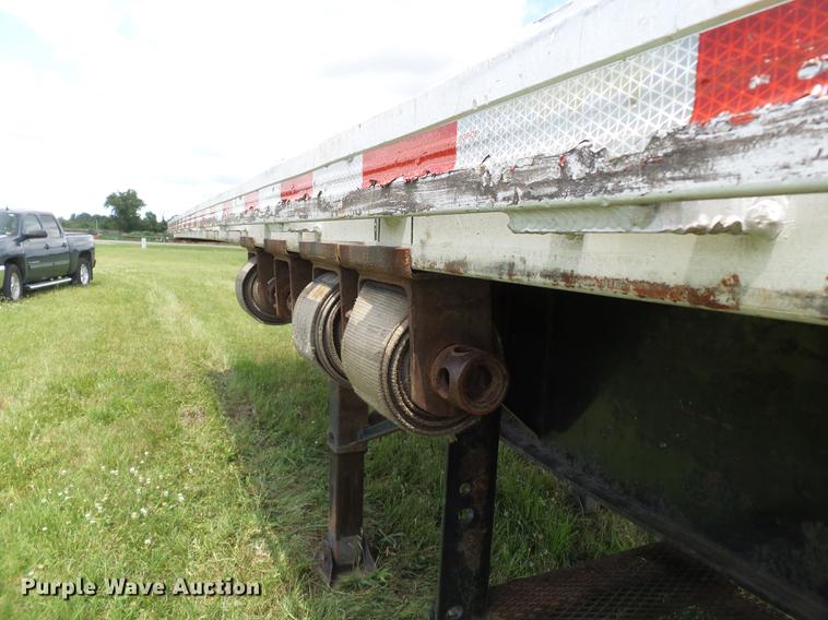 image for item DB7103 1996 Utility FS2CHAE flatbed trailer