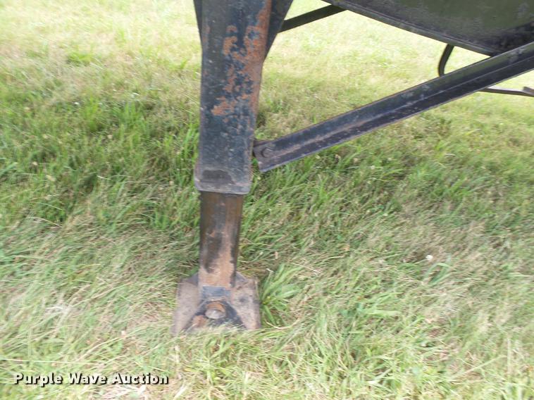 image for item DB7103 1996 Utility FS2CHAE flatbed trailer