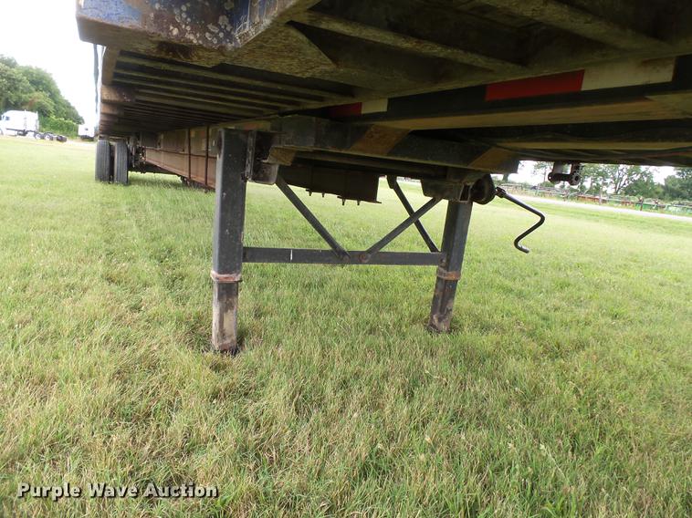 image for item DB7104 1995 Stoughton EC03GN-48/53T-S debris trailer