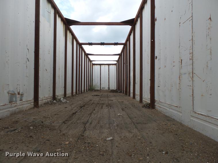 image for item DB7104 1995 Stoughton EC03GN-48/53T-S debris trailer