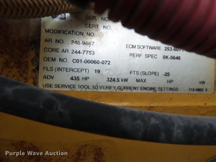 image for item DB7105 2005 Freightliner Columbia semi truck