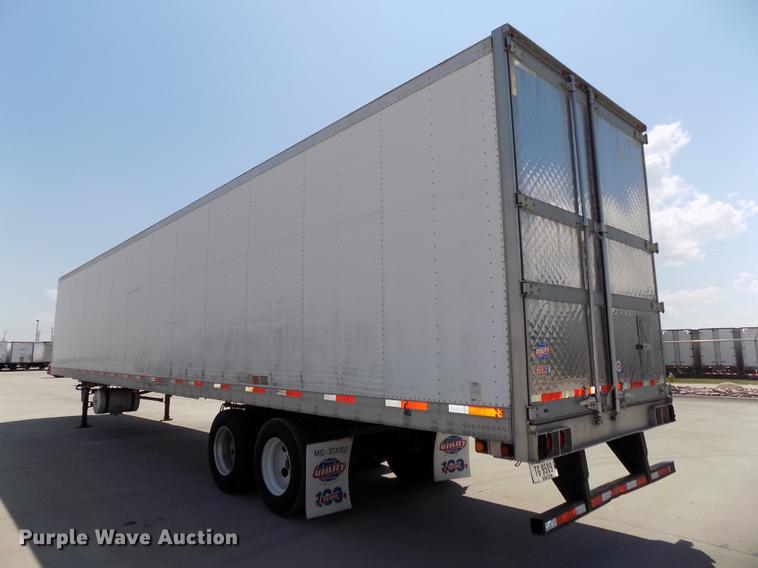 image for item DB8679 2007 Utility 3000R refrigerated van trailer