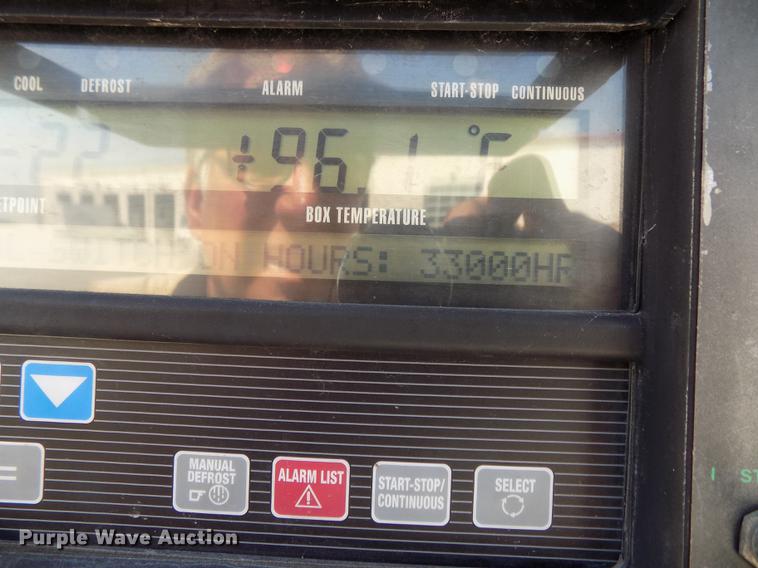 image for item DB8679 2007 Utility 3000R refrigerated van trailer