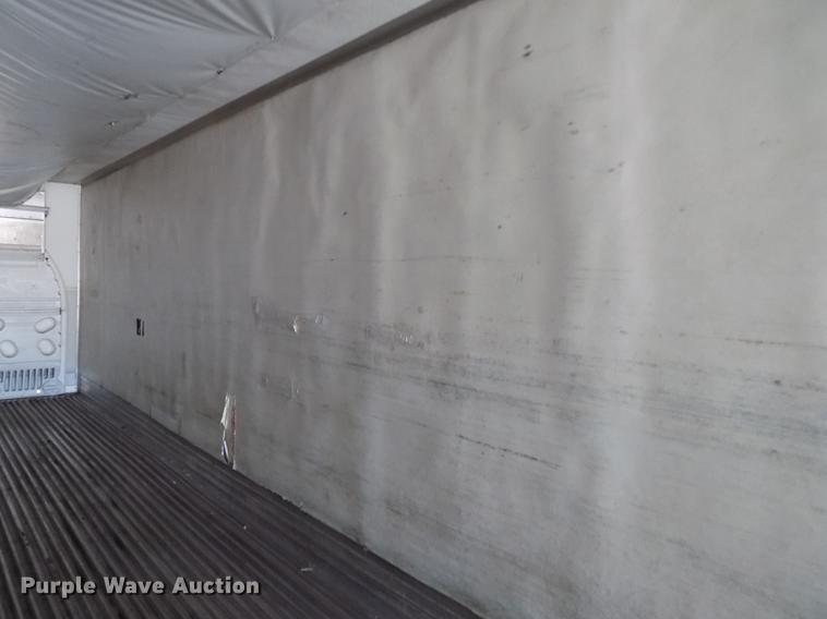 image for item DB8679 2007 Utility 3000R refrigerated van trailer