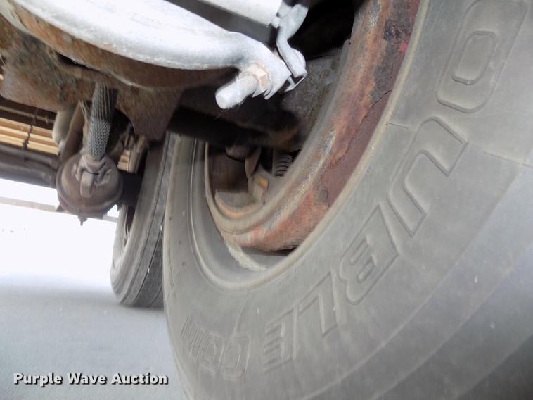 image for item DB8679 2007 Utility 3000R refrigerated van trailer