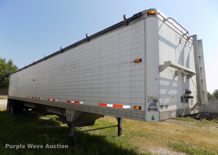 image for item DB8681 2010 Timpte Super Hopper double hopper bottom grain trailer