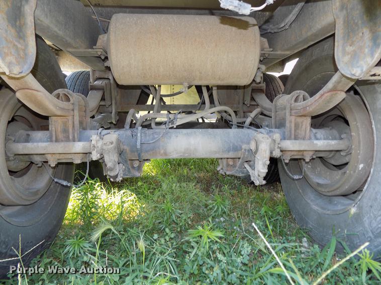 image for item DB8681 2010 Timpte Super Hopper double hopper bottom grain trailer