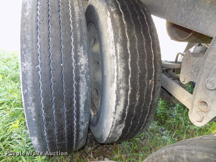 image for item DB8681 2010 Timpte Super Hopper double hopper bottom grain trailer