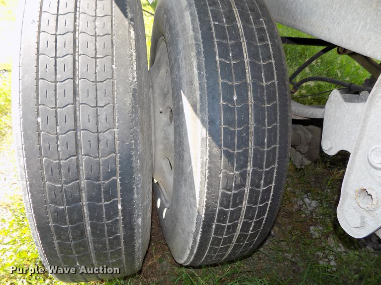 image for item DB8681 2010 Timpte Super Hopper double hopper bottom grain trailer