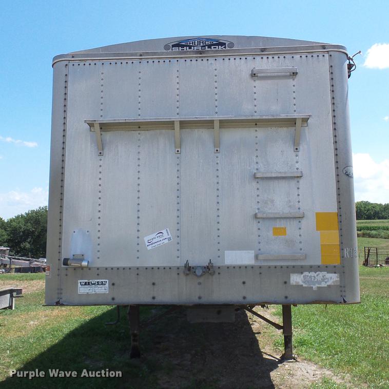 image for item DD8599 1990 Wilson DW5200 double hopper bottom grain trailer