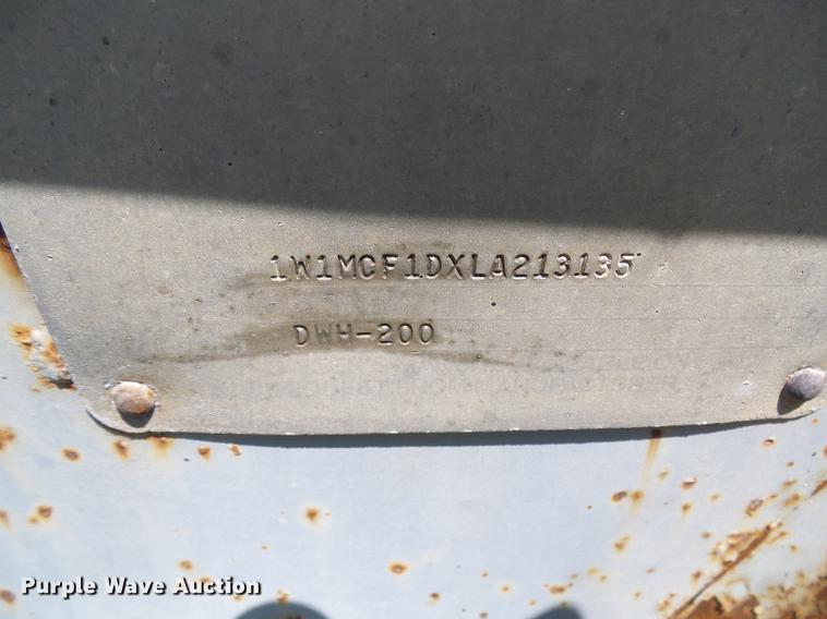 image for item DD8599 1990 Wilson DW5200 double hopper bottom grain trailer