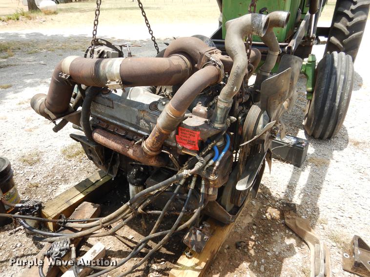 image for item DK9881 Detroit Diesel 8V92 12.6L eight cylinder diesel engine