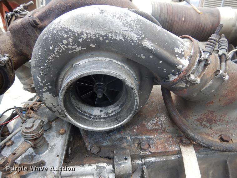 image for item DK9881 Detroit Diesel 8V92 12.6L eight cylinder diesel engine