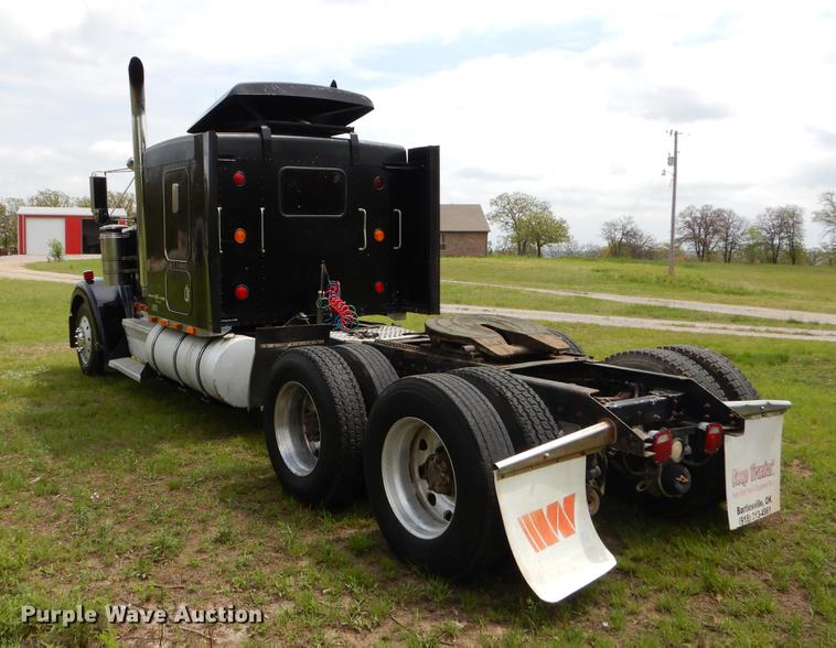 image for item EI9099 1996 Kenworth W900 semi truck