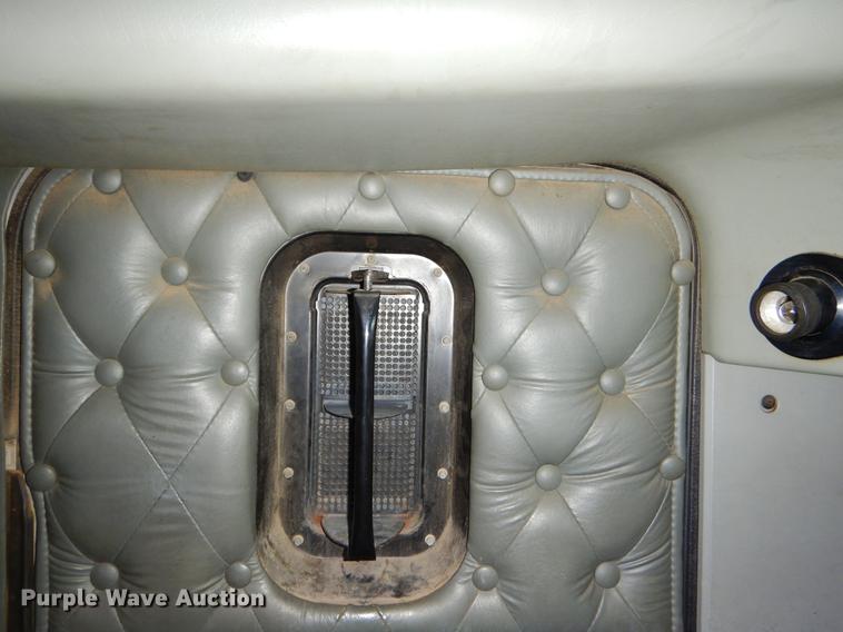 image for item EI9099 1996 Kenworth W900 semi truck