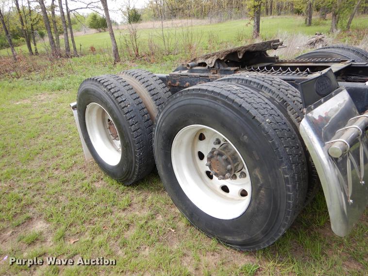 image for item EI9099 1996 Kenworth W900 semi truck