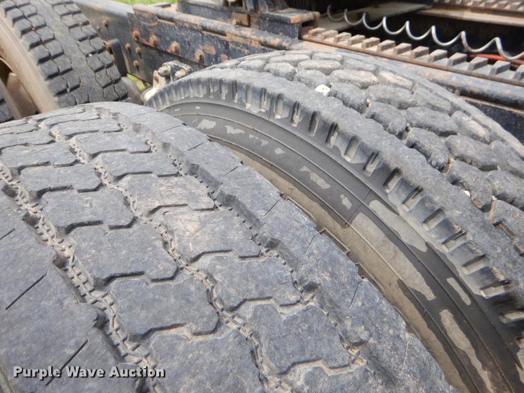 image for item EI9099 1996 Kenworth W900 semi truck