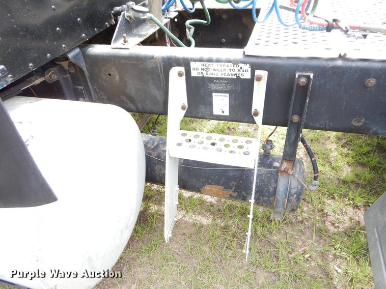 image for item EI9099 1996 Kenworth W900 semi truck