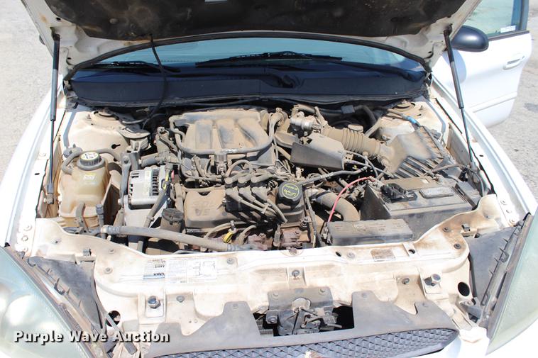image for item BE9331 2004 Ford Taurus LX