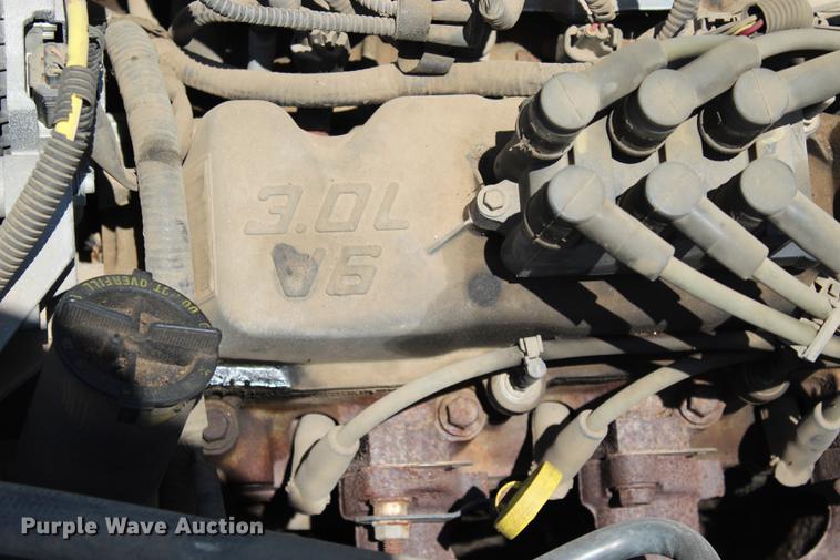 image for item BE9331 2004 Ford Taurus LX