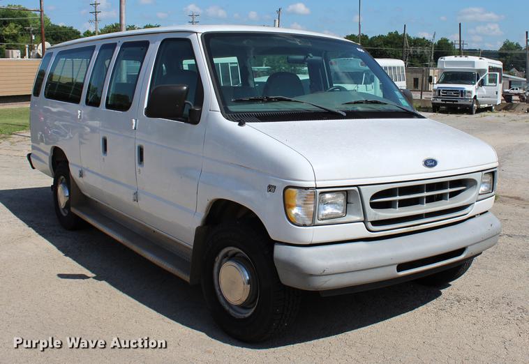 image for item BE9333 1999 Ford Econoline E350 Extended van