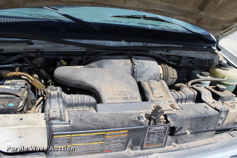 image for item BE9333 1999 Ford Econoline E350 Extended van