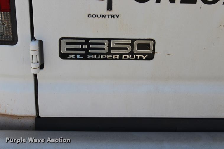 image for item BE9334 2000 Ford Econoline E350 XL van