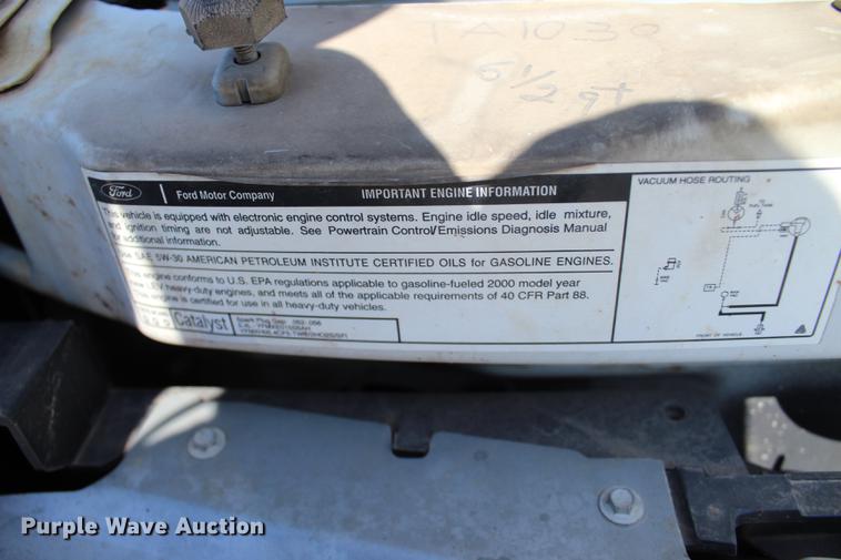 image for item BE9334 2000 Ford Econoline E350 XL van