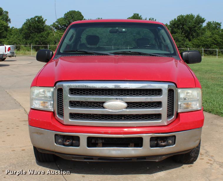 image for item BE9337 2007 Ford F250 Super Duty XLT SuperCab pickup truck