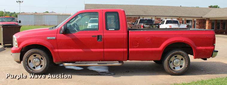 image for item BE9337 2007 Ford F250 Super Duty XLT SuperCab pickup truck