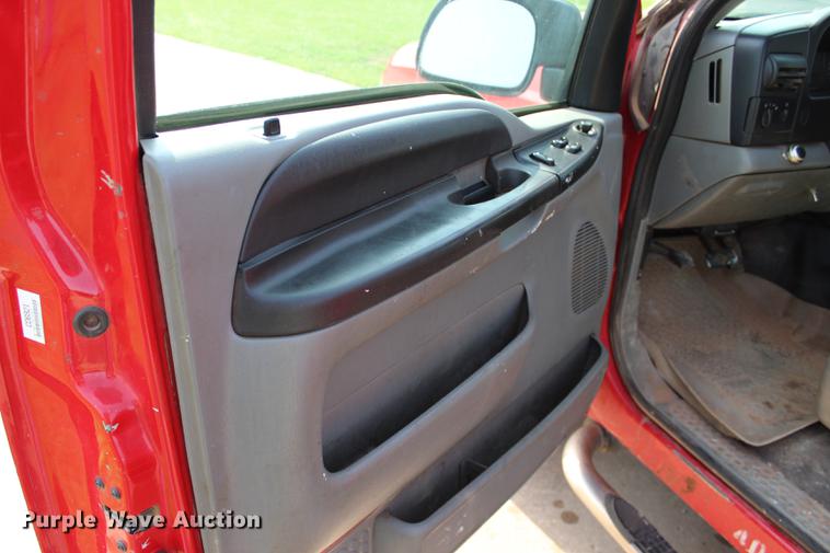 image for item BE9337 2007 Ford F250 Super Duty XLT SuperCab pickup truck