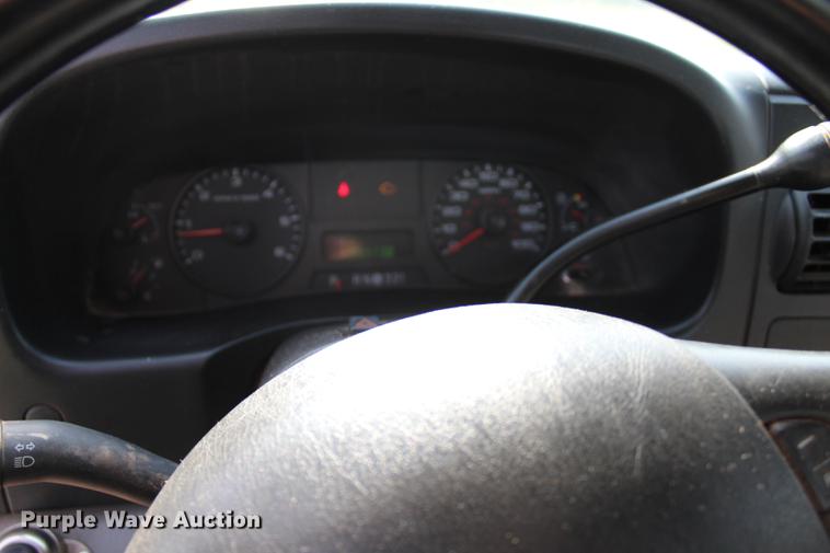 image for item BE9337 2007 Ford F250 Super Duty XLT SuperCab pickup truck