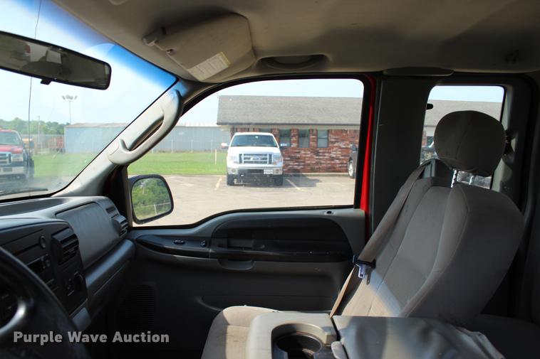 image for item BE9337 2007 Ford F250 Super Duty XLT SuperCab pickup truck