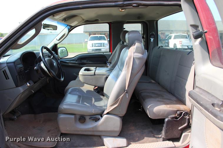 image for item BE9337 2007 Ford F250 Super Duty XLT SuperCab pickup truck