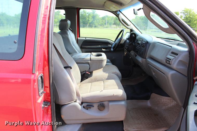 image for item BE9337 2007 Ford F250 Super Duty XLT SuperCab pickup truck