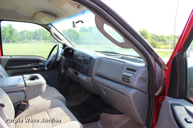 image for item BE9337 2007 Ford F250 Super Duty XLT SuperCab pickup truck