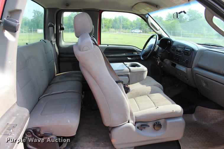 image for item BE9337 2007 Ford F250 Super Duty XLT SuperCab pickup truck