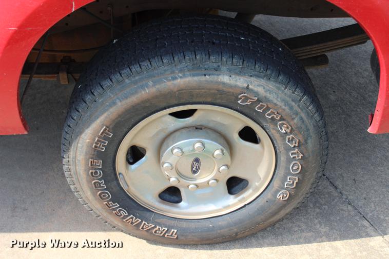 image for item BE9337 2007 Ford F250 Super Duty XLT SuperCab pickup truck