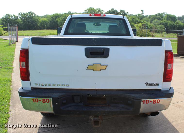 image for item BE9338 2009 Chevrolet Silverado 2500HD Ext. Cab pickup truck
