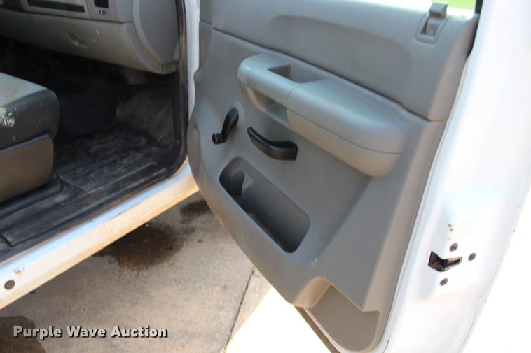 image for item BE9338 2009 Chevrolet Silverado 2500HD Ext. Cab pickup truck