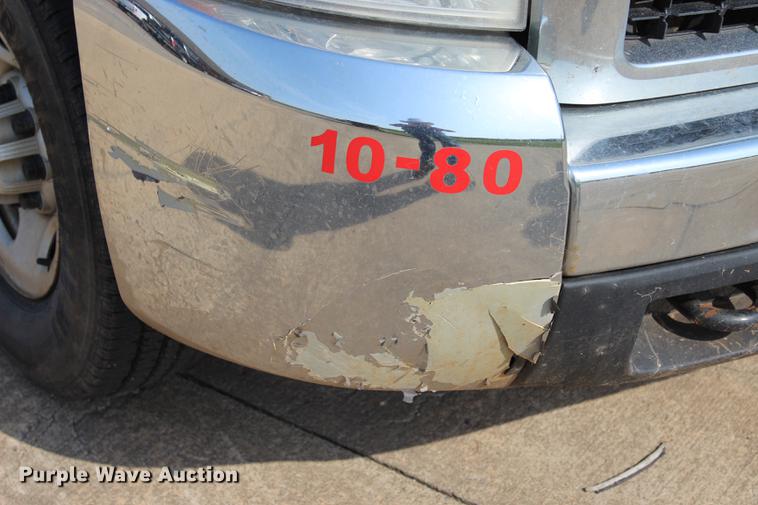 image for item BE9338 2009 Chevrolet Silverado 2500HD Ext. Cab pickup truck