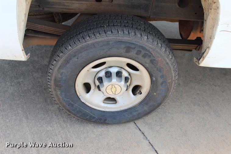 image for item BE9338 2009 Chevrolet Silverado 2500HD Ext. Cab pickup truck